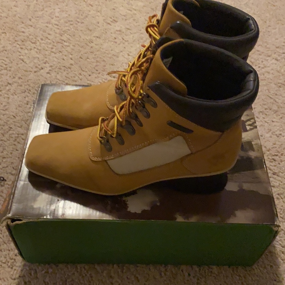 Lightly Used - image 3